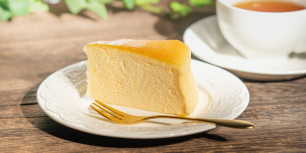 チーズケーキと紅茶